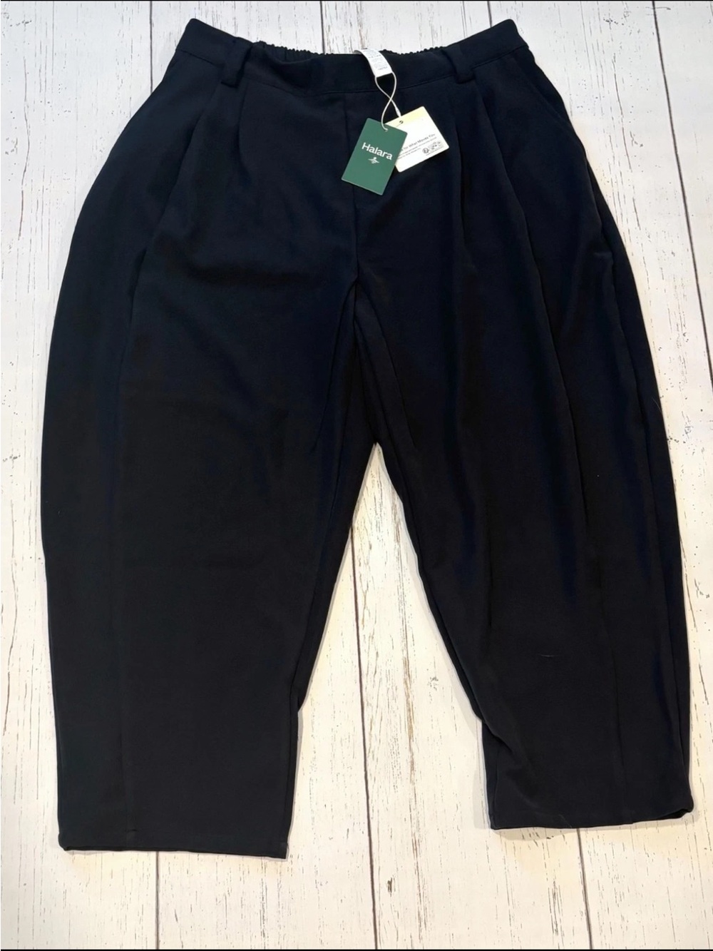 Halara Women's High Waisted Pleated Pants Size Large Petite Black NWT